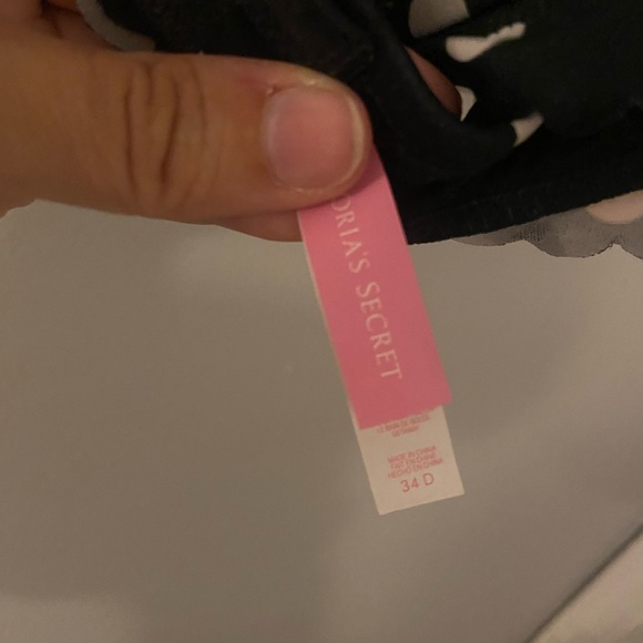 Victoria’s Secret Swim Suit Top - Picture 3 of 3